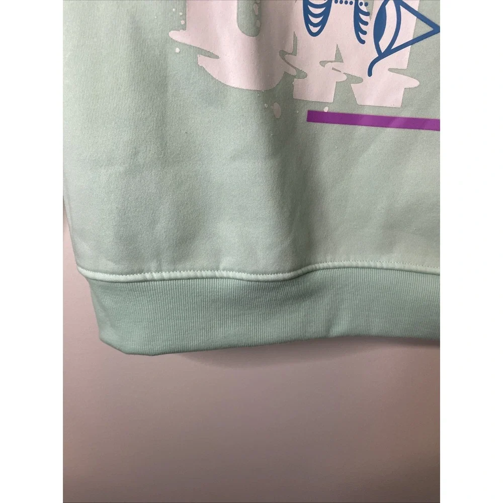 UNDRTD Large Mint Graphic Hoodie Pullover Streetwear Focus Print